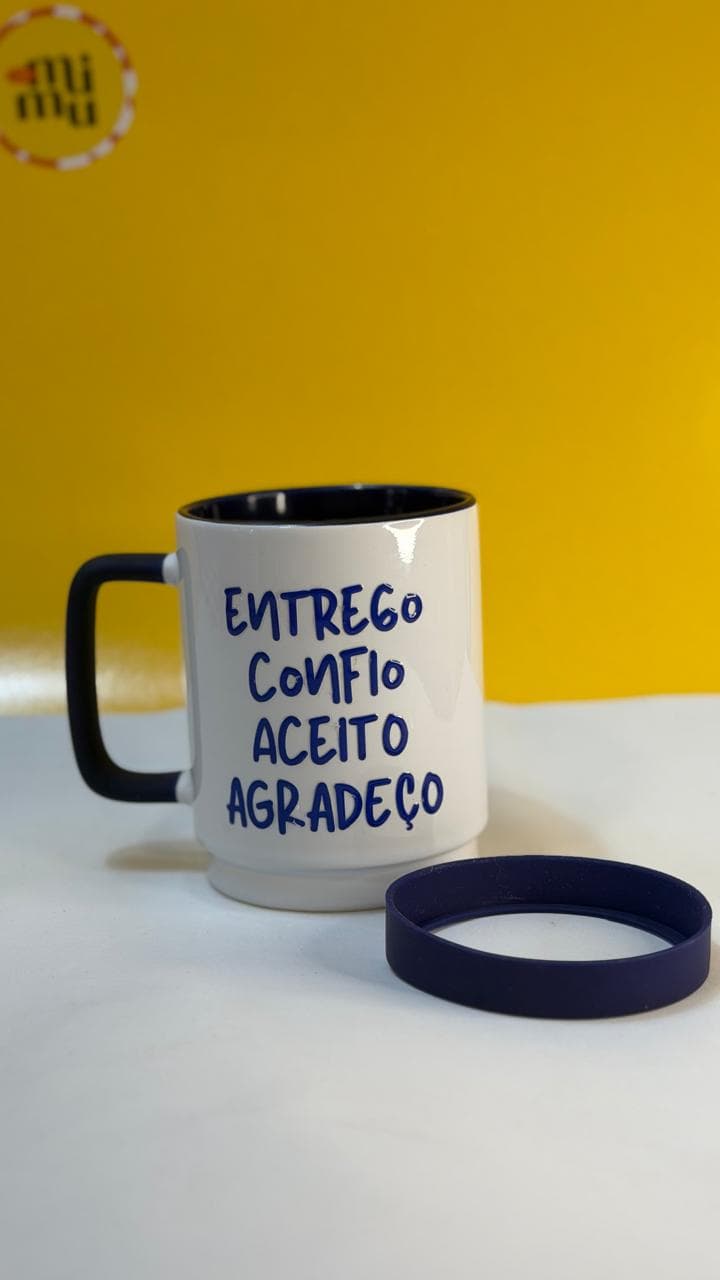 Caneca - Entrego, confio, aceito e agradeço